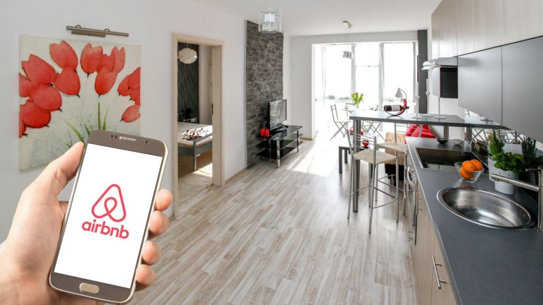 Une copropriété peut-elle interdire les locations saisonnières de type Airbnb ?